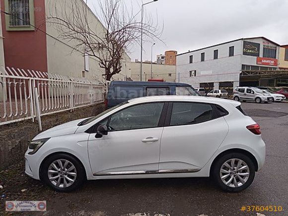 SIFIR GİBİ-BOYAZIZ OTOMOTİK-2022 CLİO 10.TCe TOUCH.