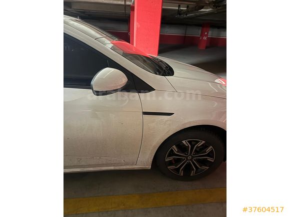 Sahibinden Renault Megane 1.5 Blue DCI Joy 2022 Model 