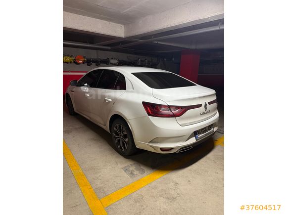 Sahibinden Renault Megane 1.5 Blue DCI Joy 2022 Model 