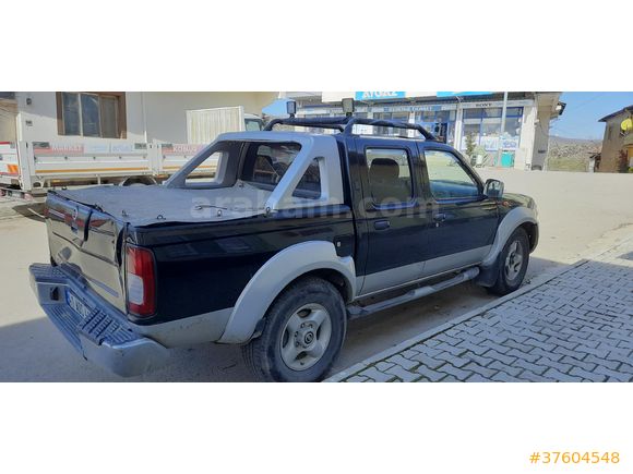 Nissan SkyStar 4x2 SSS(Takasa Açıktır)