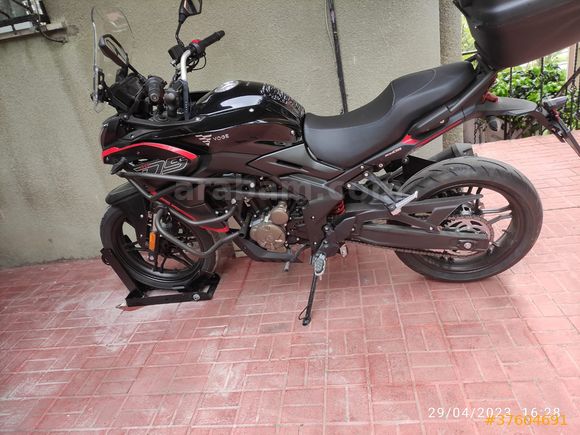 Sahibinden Voge 300 DS İstanbul