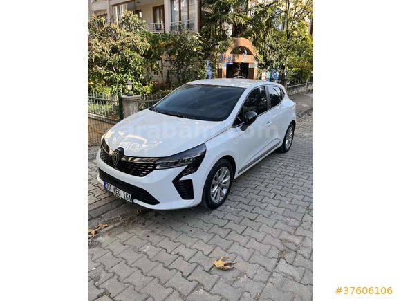 Sahibinden Renault Clio 1.0 TCe Evolution 2024 Model 