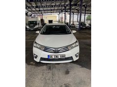 Sahibinden temiz  değişensiz Corolla 1.4 D-4D Touch otomatik 2014 Model 203.000 km 