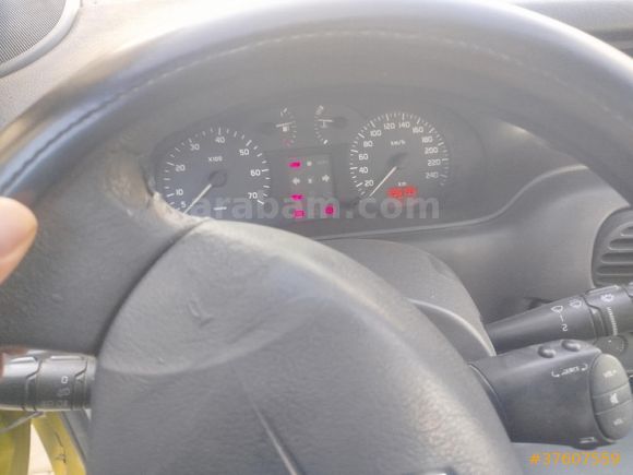 Sahibinden Renault Scenic 1.6 RXT 2001 Model
