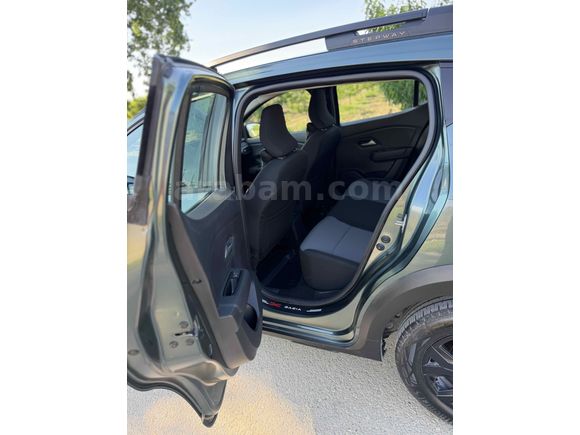 2025 model Dacia Sandra step full paket