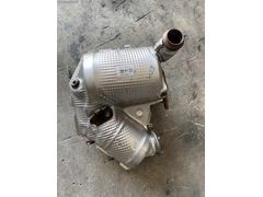 Dacıa Renault megane 4 OEM 208A02899R