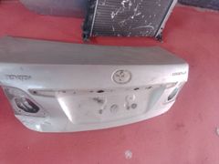 TOYOTA COROLLA ARKA BAGAJ KAPAĞI