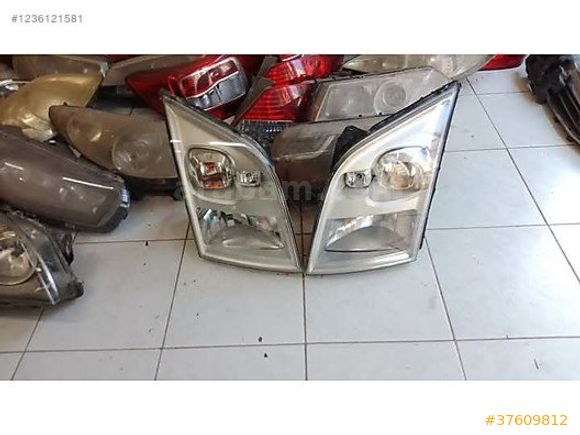 FORD TRANSİT TAKIM FAR