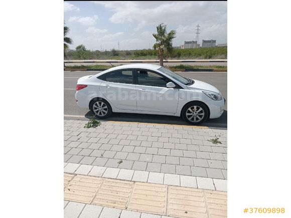 Sahibinden Hyundai Accent Blue 1.4 D-CVVT Mode Plus 2016 Model