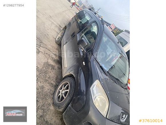 PEUGEOT BİPPER 2012 SAĞ ÖN KAPI ORJINAL ÇIKMA