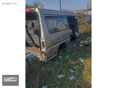 HYUNDAI H100 SAĞ ARKA ÇAMURLUK ORJINAL ÇIKMA