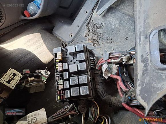 FORD TRANSİT SİGORTA KUTUSU ORJINAL ÇIKMA
