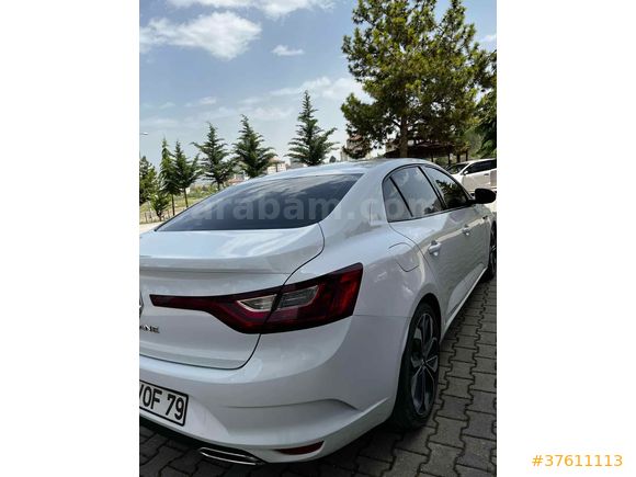 Sahibinden Renault Megane 1.3 TCe Joy 2022 Model 