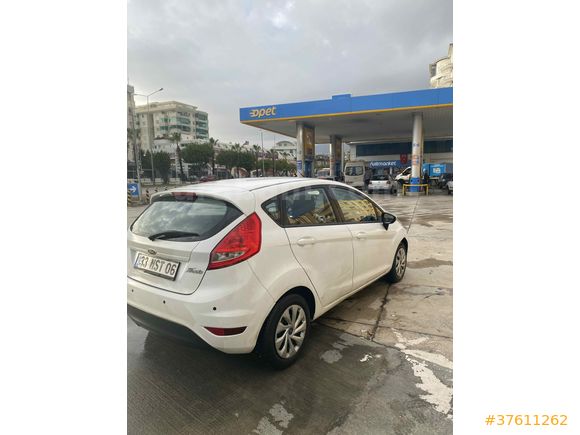Sahibinden Ford Fiesta 1.4 TDCi Trend 2012 Model 