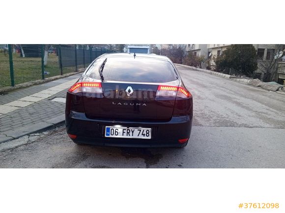 Sahibinden Renault Laguna 1.5 dCi Executive 2010 Model