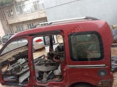 RENAULT KANGOO SOL ARKA ÇAMURLUK ÇIKMA ORJ 05425581614