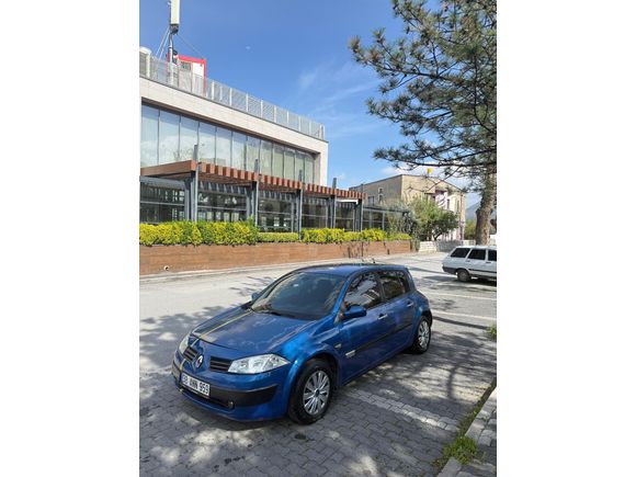Sahibinden Renault Megane 1.6 Dynamique 2004 Model