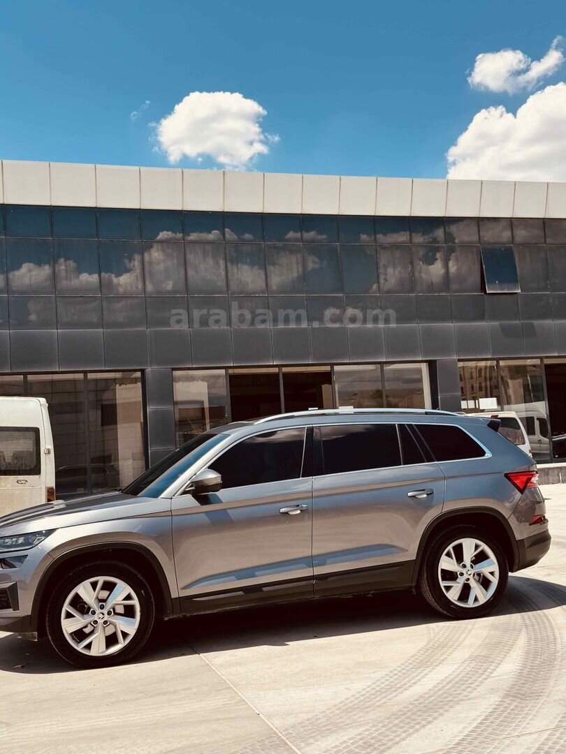 SKODA KODIAQ 2022 MODEL HATASIZ TÜM AĞIR BAKIMLARI YAPILDI 2