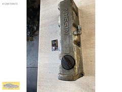 Nissan Vanette Orijinal Hatasız 2.0 Motor Külbütör Kapağı