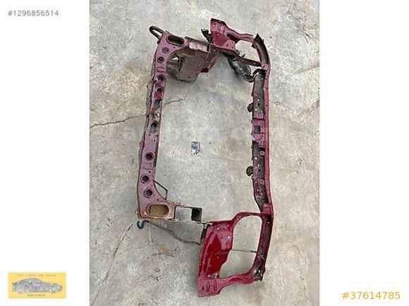 Nissan Vanette Ön Panel 1997-2001 Model Arası