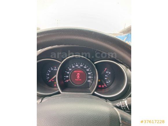 Sahibinden Kia Rio 1.4 CRDi Concept 2015 Model