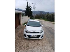 Sahibinden Kia Rio 1.4 CRDi Concept 2015 Model
