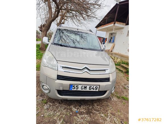 Sahibinden Citroen Berlingo 1.6 Multispace 2012 Model