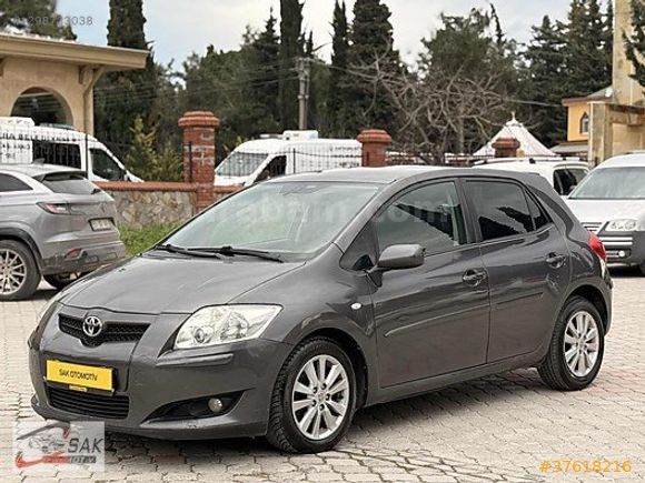 2009 1.4 D-4D ELEGANT TOYOTA AURİS MANUEL KREDİ KARTINA TAKSİT