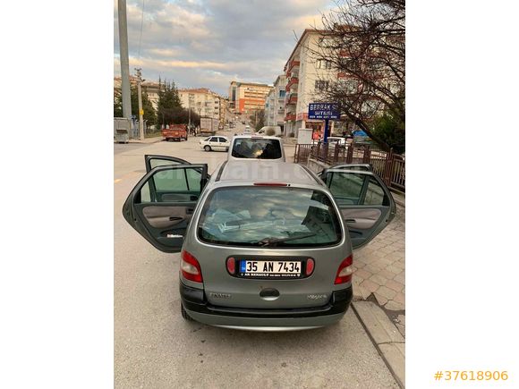 Sahibinden Renault Scenic 1.6 RTE 1999 Model 