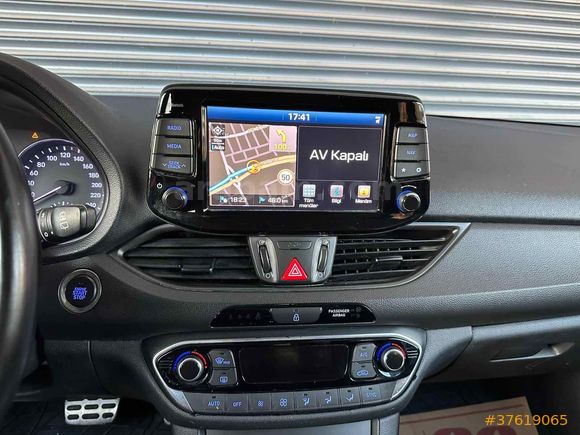 Sahibinden Hyundai i30 1.6 CRDi Elite Plus 2017 Model 