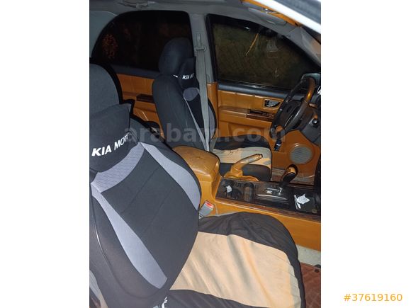 Sahibinden Kia Sorento 2.5 CRDi EX Premium 2005 Model  365.000 km Siyah 15 bin hasar kaydı var Air açıldığı için ağır hasar kayıtlı gözüküyor