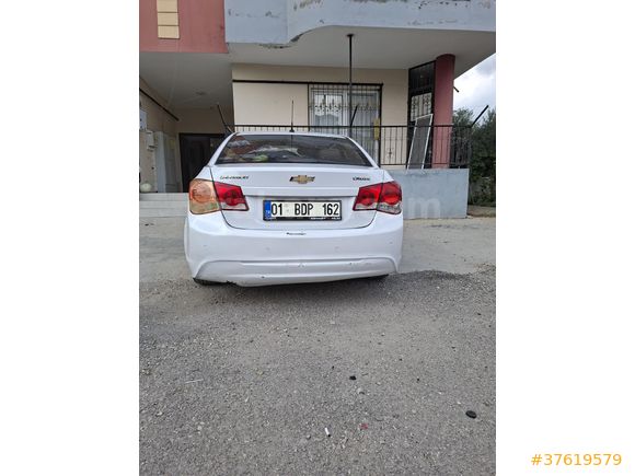 Sahibinden Chevrolet Cruze 1.6 2012 Model  221.000 km Beyaz