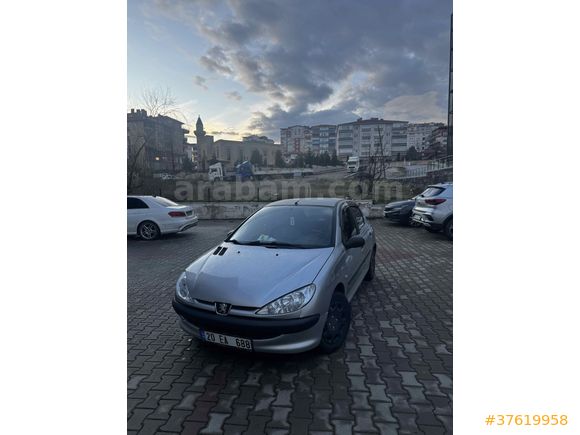 Sahibinden Peugeot 206 1.4 XR 2000 Model 