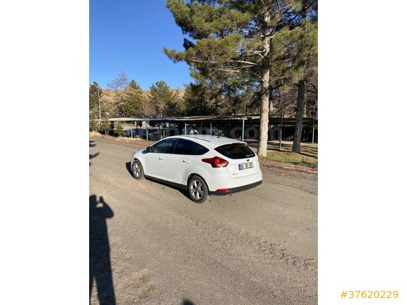 Sahibinden Ford Focus 1.6 TDCi Style 2015 Model 