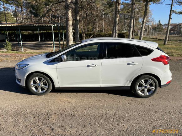 Sahibinden Ford Focus 1.6 TDCi Style 2015 Model 