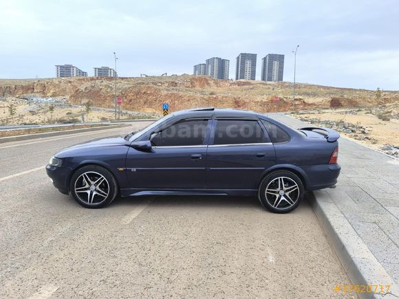 Sahibinden Opel Vectra 2.0 CDX 1998 Model