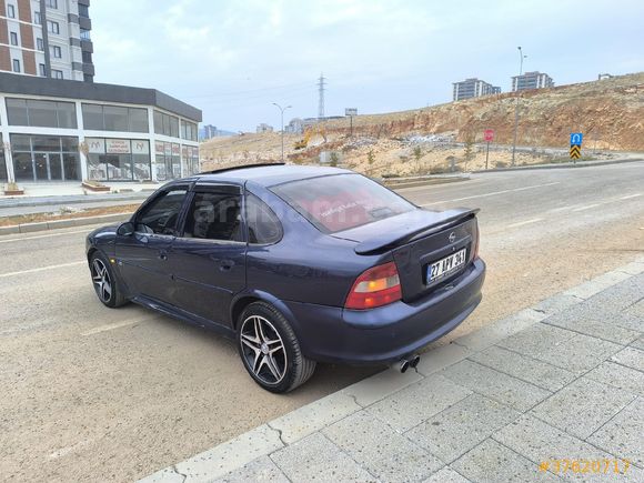 Sahibinden Opel Vectra 2.0 CDX 1998 Model