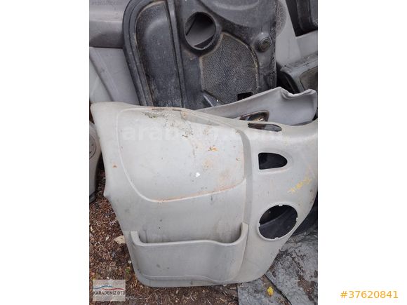 RENAULT TRAFİC 2011 SOL KAPI DÖŞEMESİ KARADENİZ OTO 05435439694