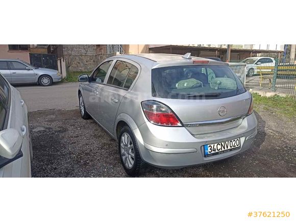 Sahibinden Opel Astra 1.3 CDTI Essentia 2011 Model 