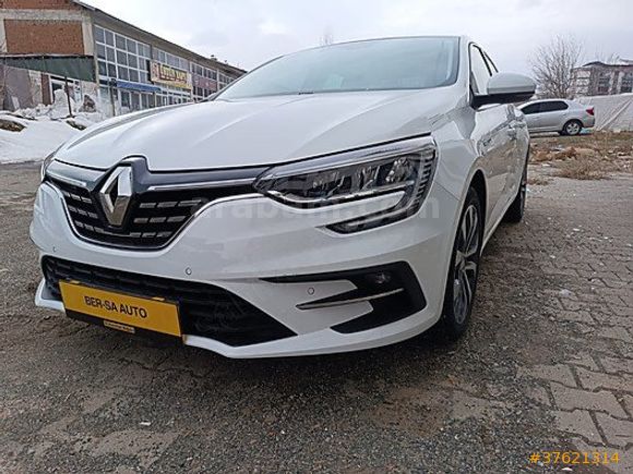 BER-SA AUTO 2025 MEGANE İCON 25.000 KM