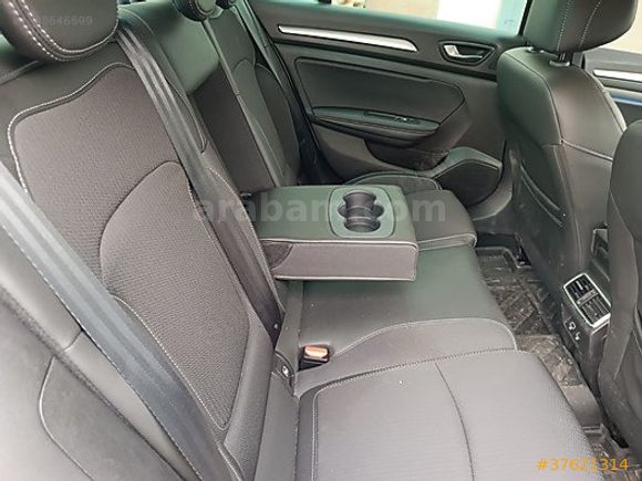 BER-SA AUTO 2025 MEGANE İCON 25.000 KM