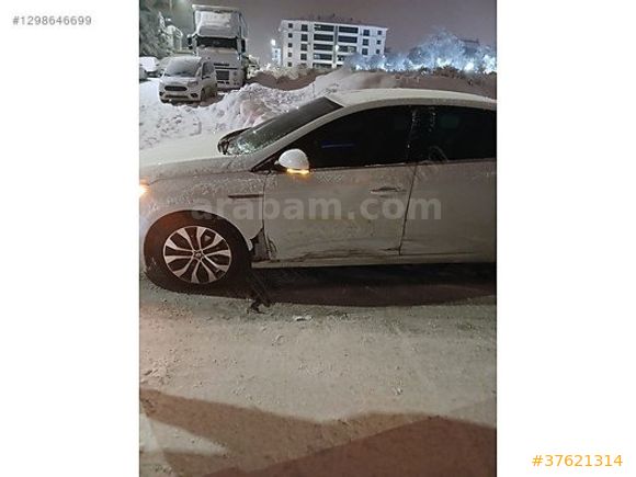 BER-SA AUTO 2025 MEGANE İCON 25.000 KM