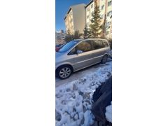 Sahibinden Opel Zafira 1.6 Comfort 2005 Model