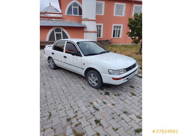 Sahibinden Toyota Corolla 1.3 L 1995 Model