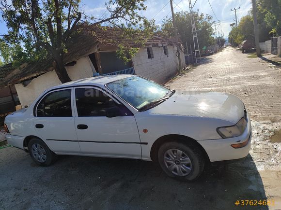 Sahibinden Toyota Corolla 1.3 L 1995 Model
