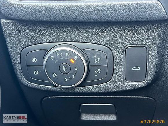 FORD BAYİSİ KARTAŞ A.Ş'den 2020 FORD FOCUS 1.5 TDCİ 120 TREND-X