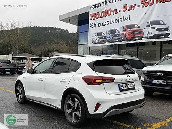 FORD BAYİ GÜRBAŞLAR'DAN 2023 FOCUS HB 1.5 ECOBLUE ACTIVE HATASIZ