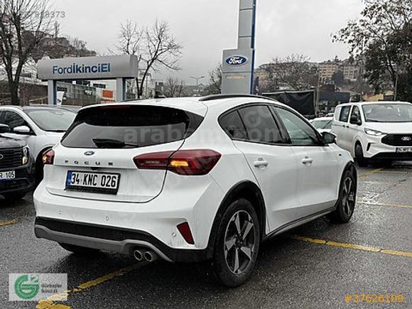 FORD BAYİ GÜRBAŞLAR'DAN 2023 FOCUS HB 1.5 ECOBLUE ACTIVE HATASIZ