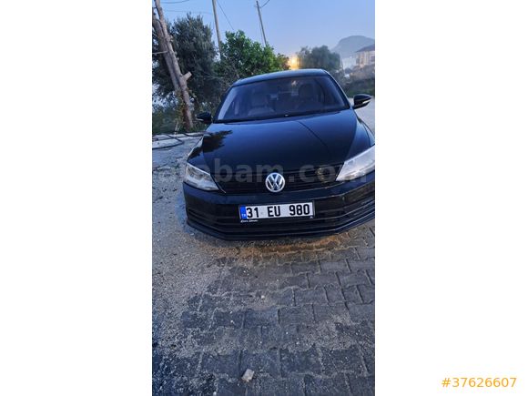 Sahibinden Volkswagen Jetta 1.6 TDi Trendline 2015 Model
