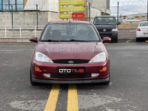 2000 FOCUS 2.0 GHİA BENZİN/LPG KARTA 12 TAKSİT